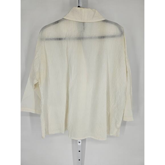 Blanque Women's White Striped 3/4 Sleeve Three-Button Blazer Size 1X - Picture 2 of 5